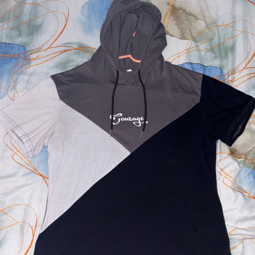 SHEIN Men Colorblock Letter Graphic Drawstring Hooded Tee
